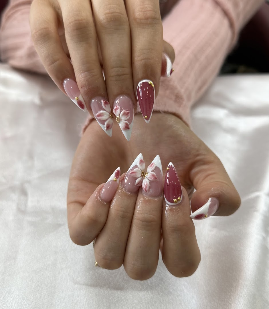 Silver Star Nails & Spa (Vernon)