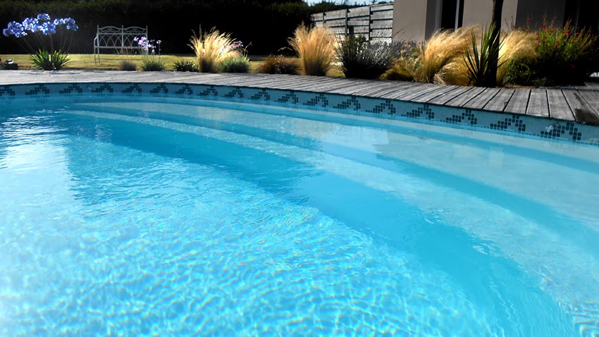 Bulles et Sensations Piscine