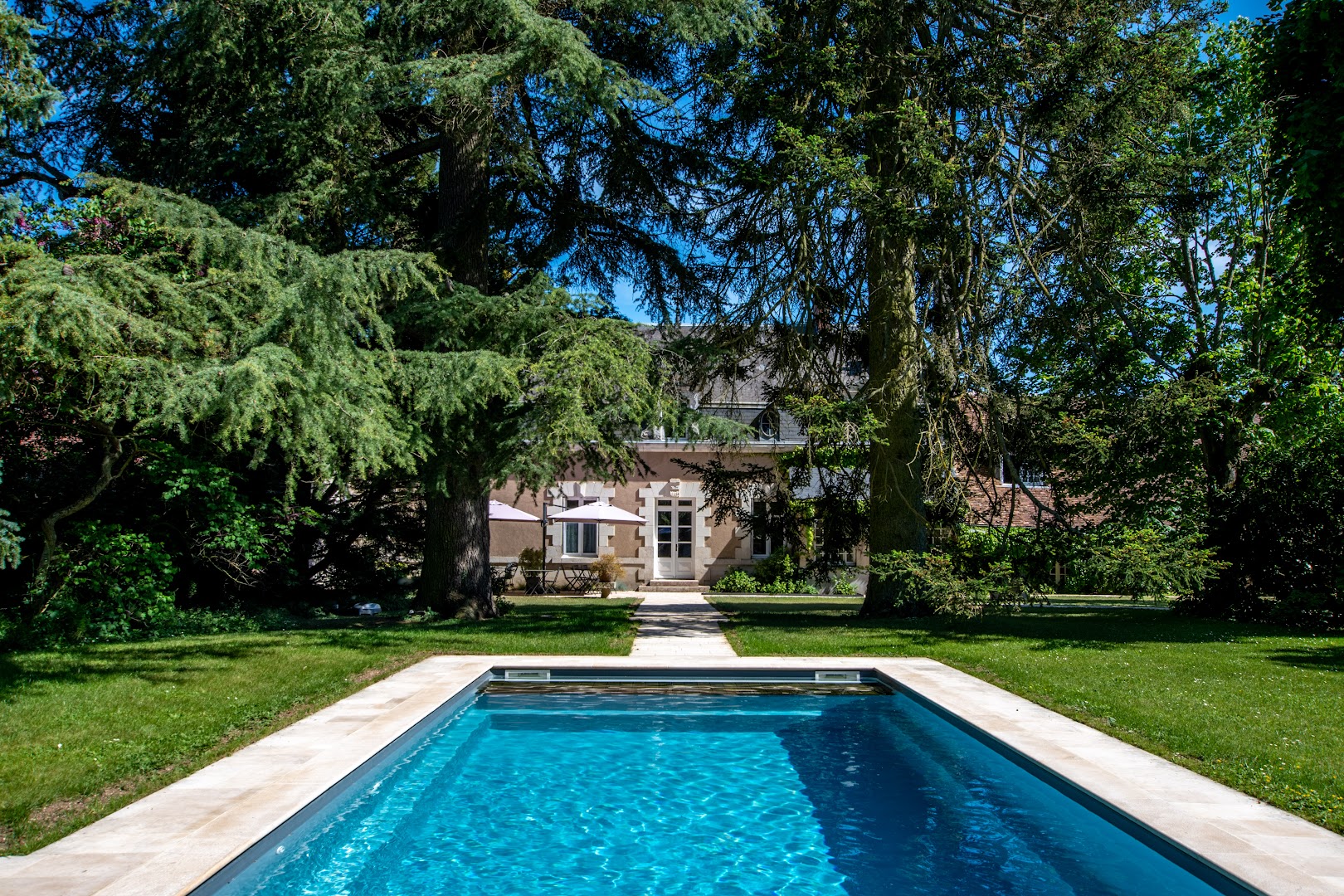 Le Clos Saint Sulpice chambre d'hotes avec piscine