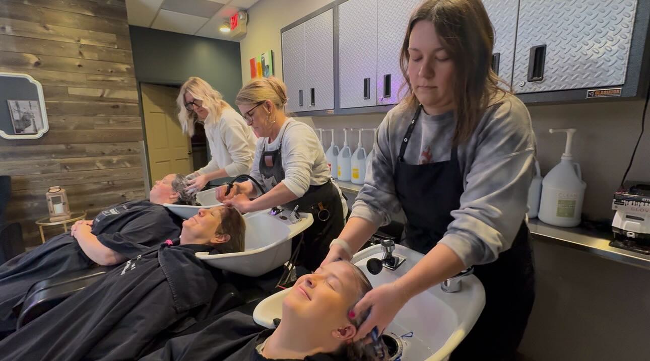 ACCOLADES SALON SPA in Highland Park