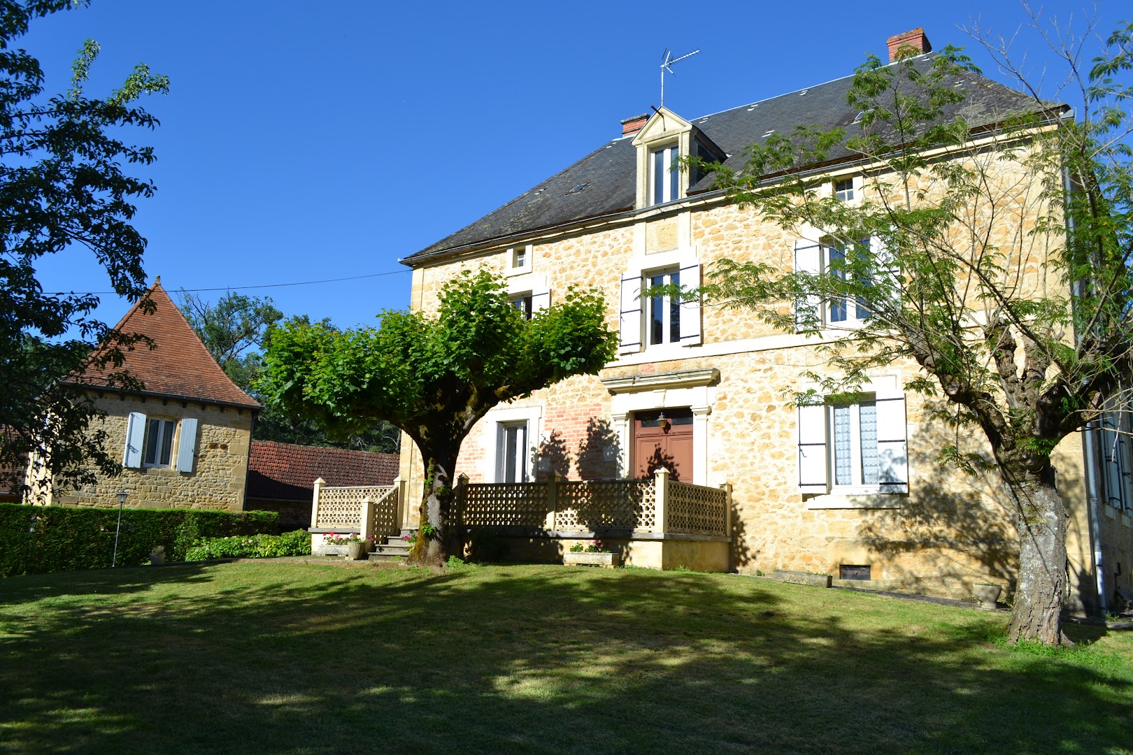 Le Castelat de Julienna : Hebergements insolites (Bulles), Chambres d'hotes, gite de charme