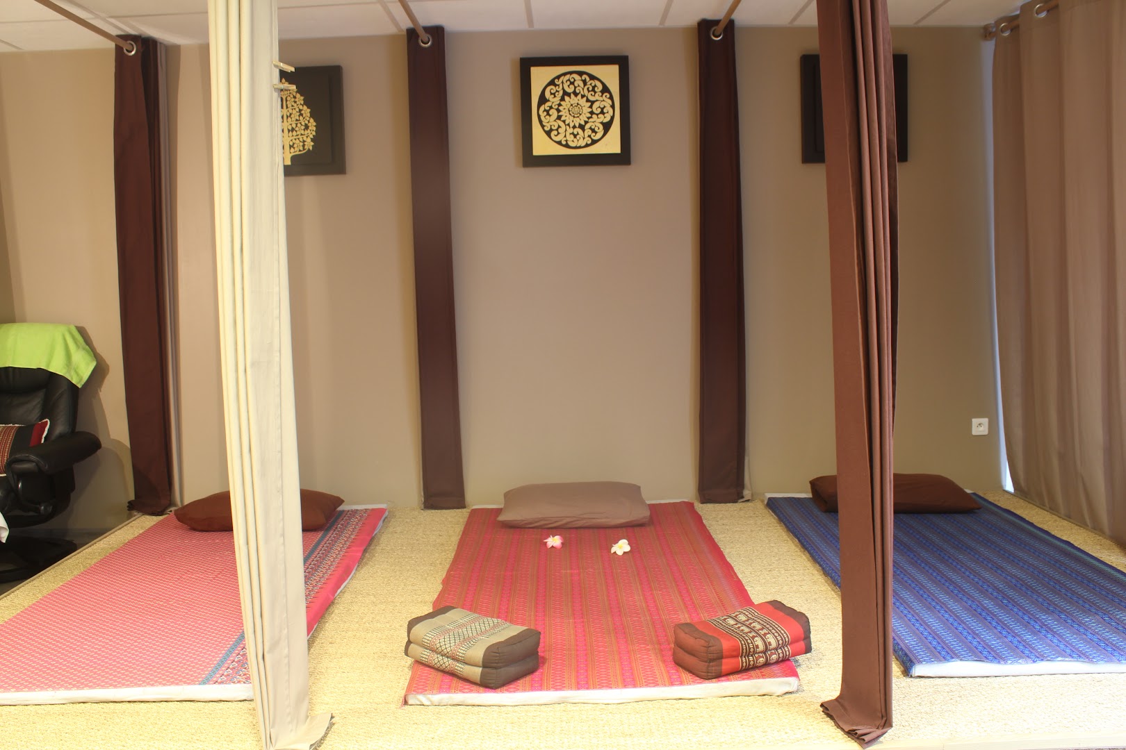 AromDee Thai massage