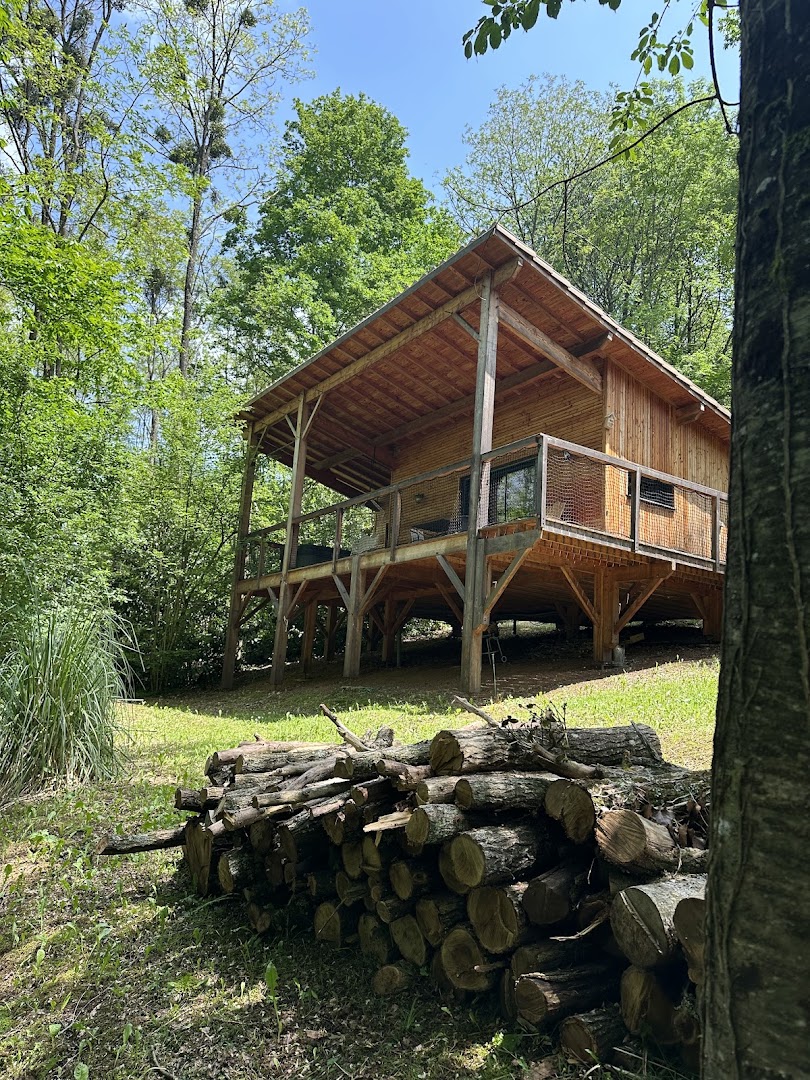 Hebergements cabane et gite spa Les Hauts de Monsegu