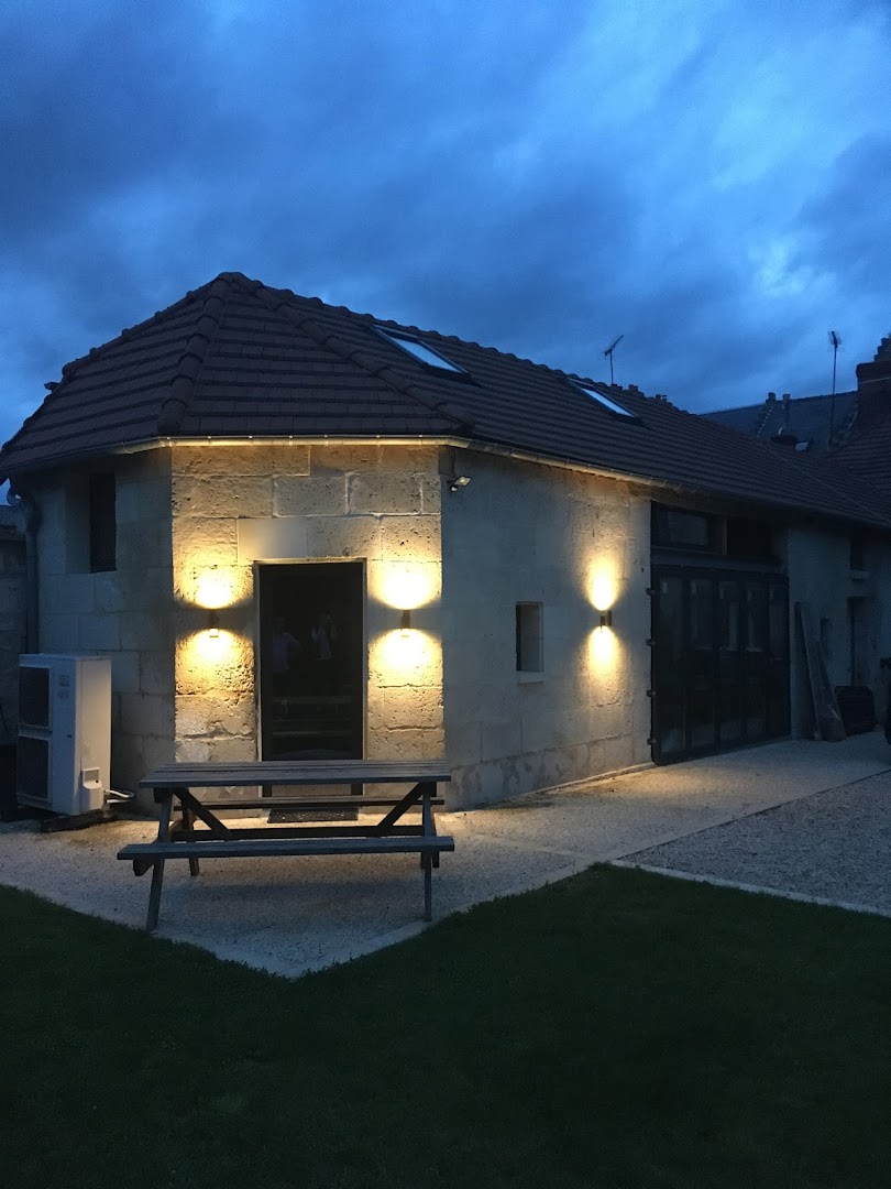 La petite Brainoise - gite avec jacuzzi et piscine privative