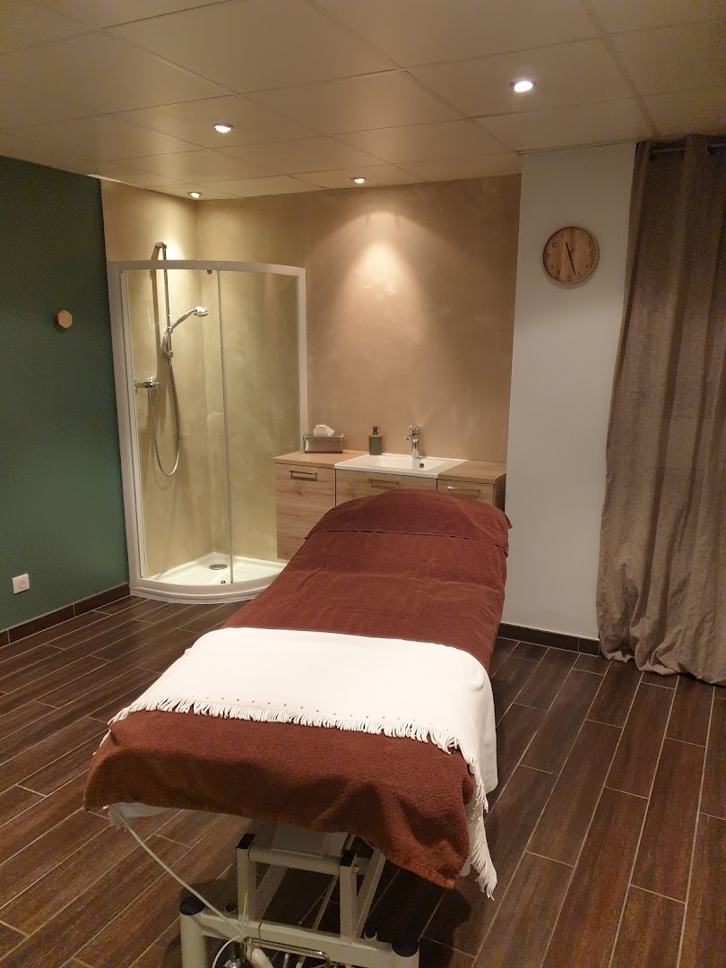 Le Jardin des Soins - Soins du visage - Massages - Lumiere pulsee - Epilations - Saint Pierre en Faucigny