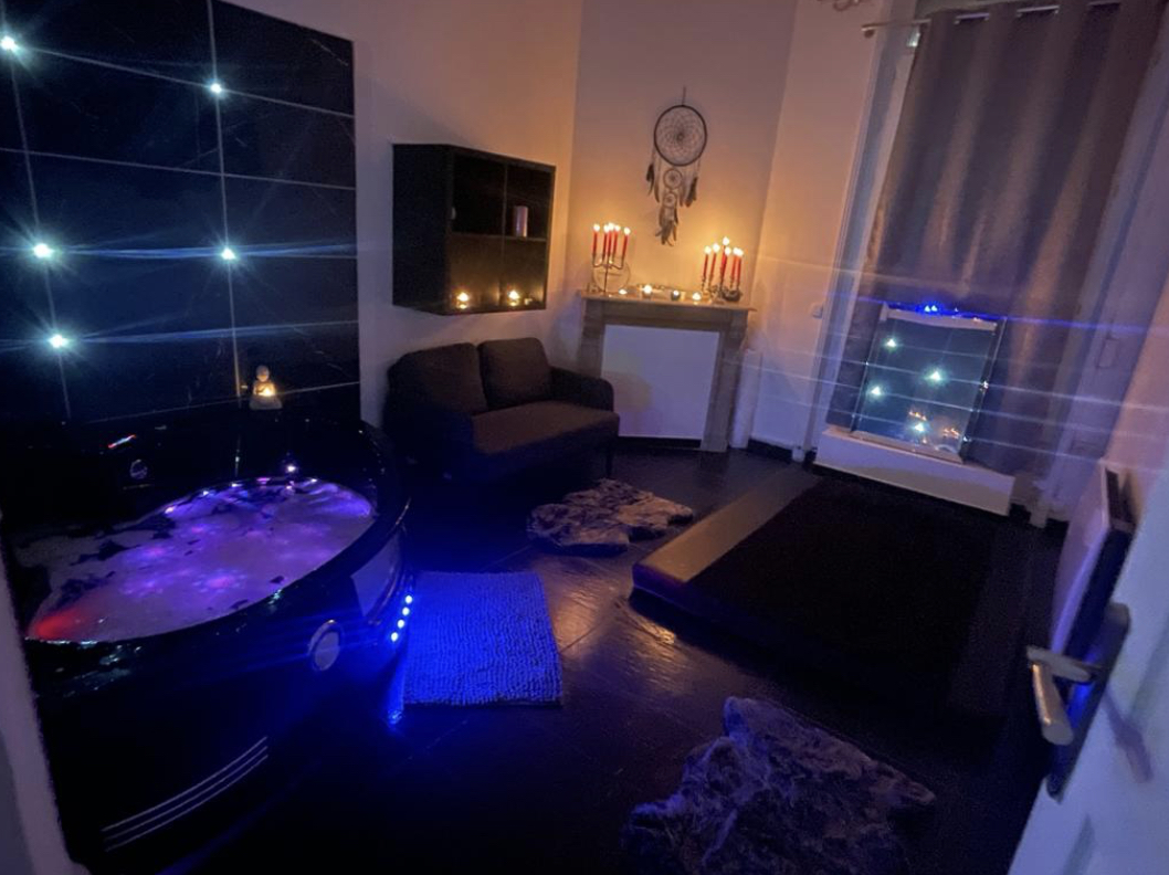 Salon Luxuria spa