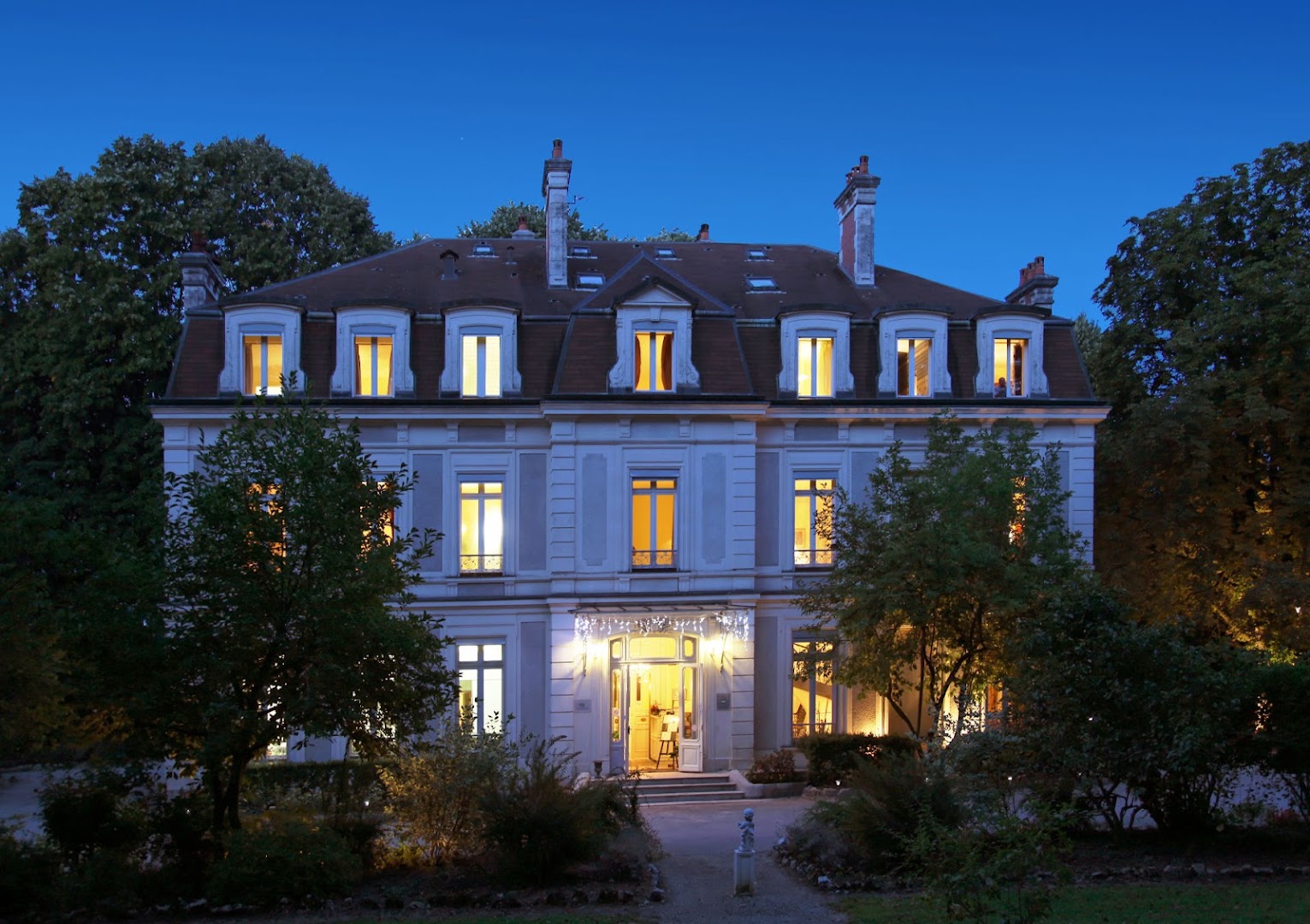 Chateau de la Dame Blanche
