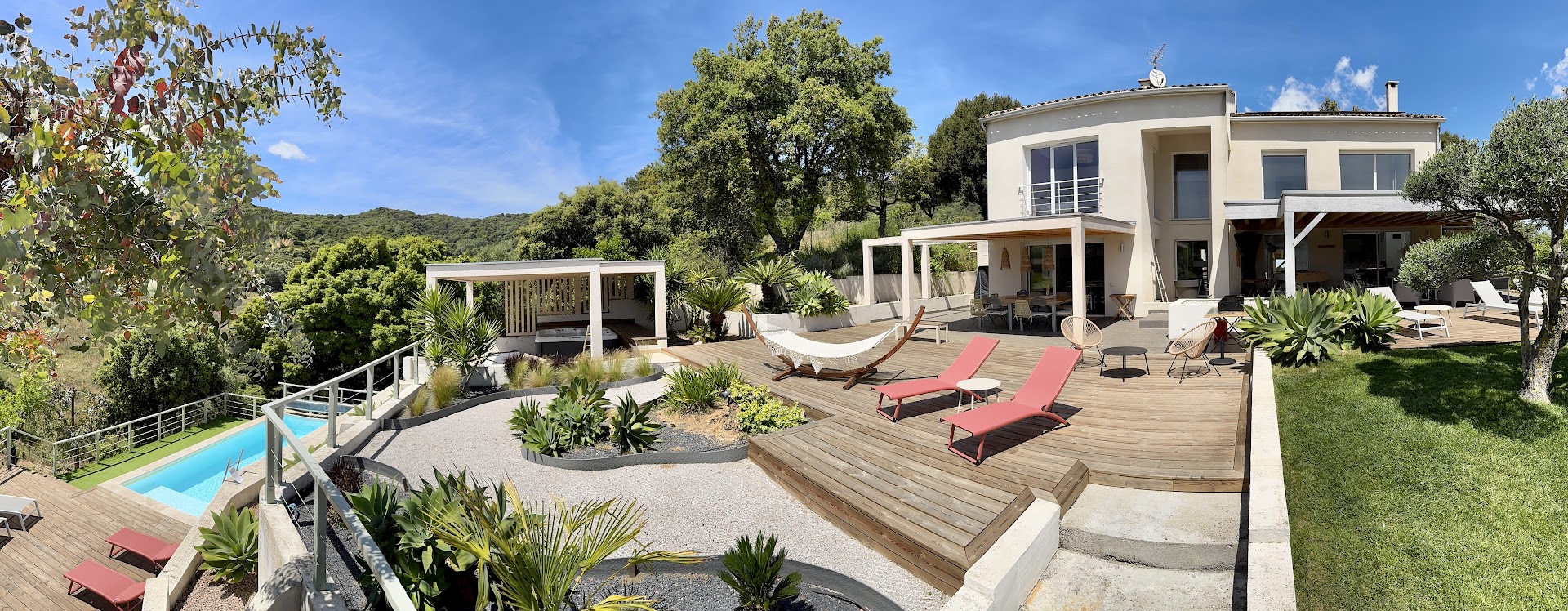 VillaSerenita Piscine chauffee, Jacuzzi, Petanque