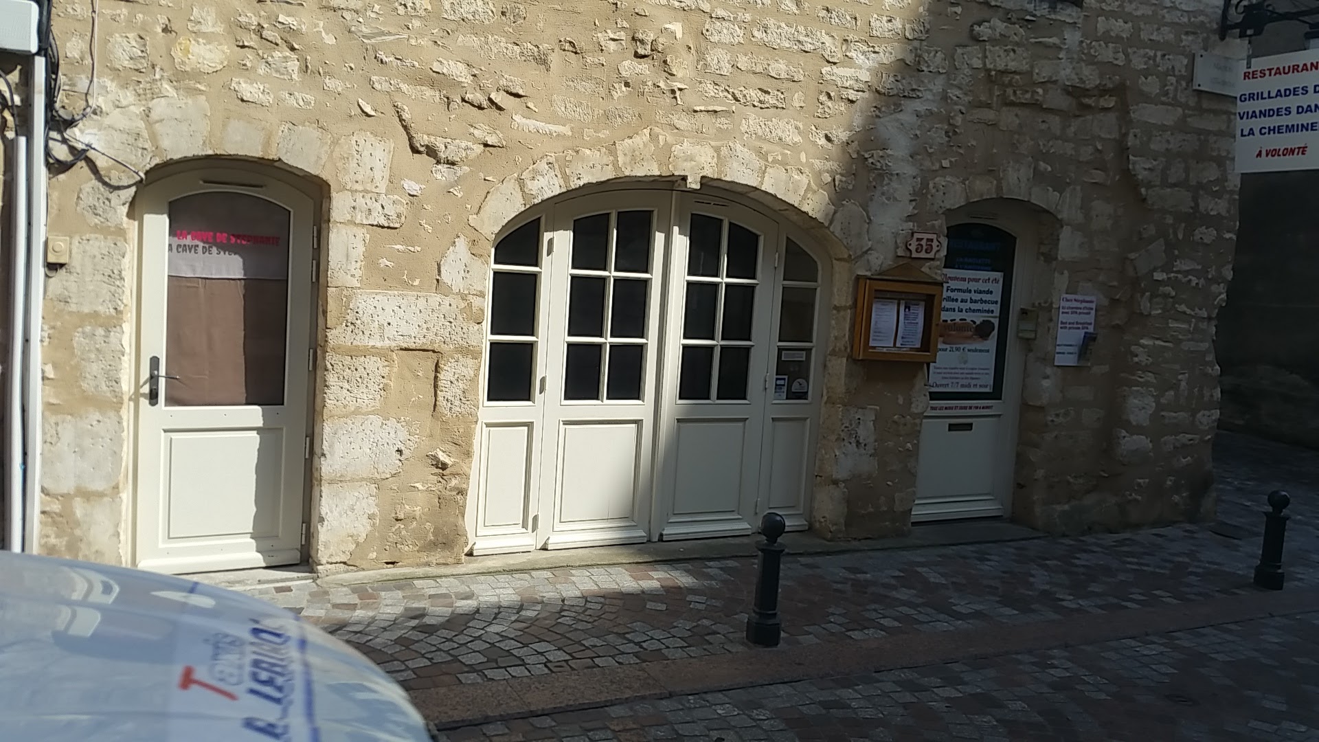 Chez Stephanie