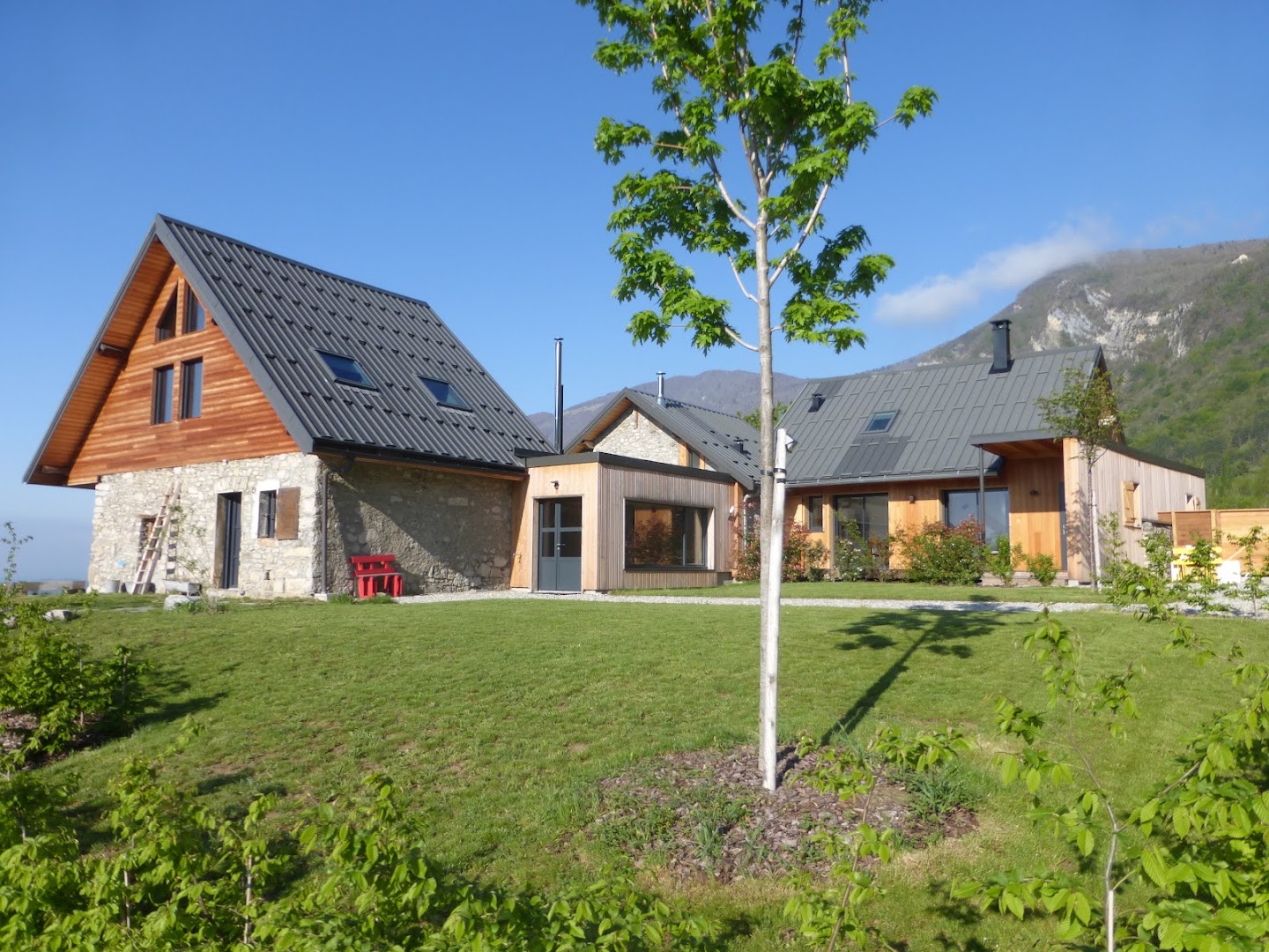 Gites et chambres d'hotes - Piscine - Les7Sartots