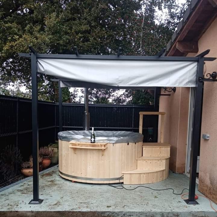 Hot Tubs in France