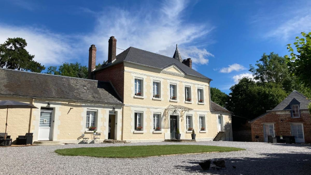 Au domaine du Pre Dieu (Gites, Suite, Nuits insolites, Spa, Sauna, Piscine et Canoes)