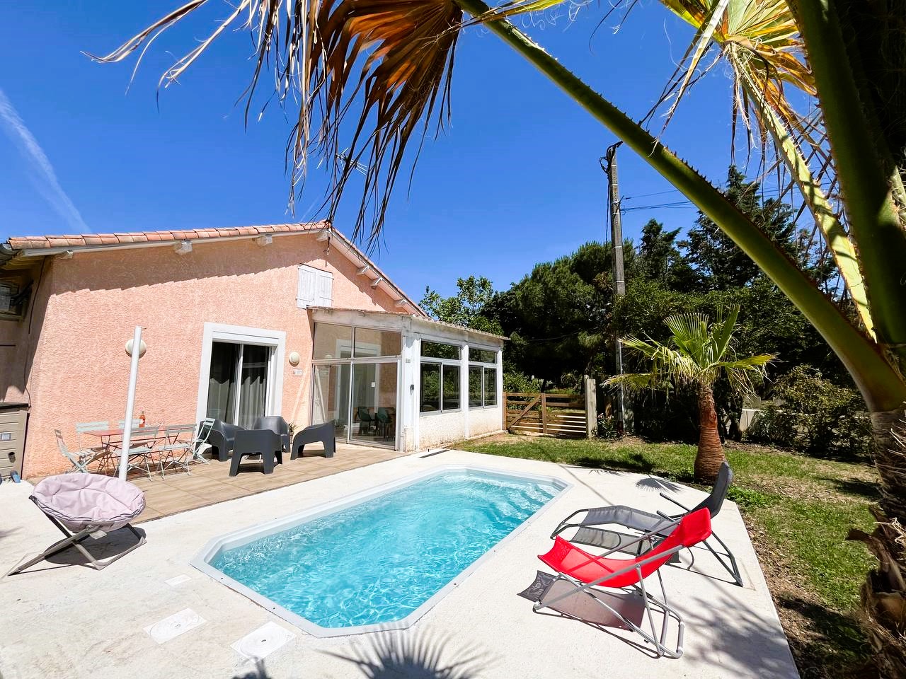 Le Cottage Bien-Etre Jacuzzi Piscine Chauffee Privee du Tarn entre Toulouse et Albi & Les Cottages du Tarn