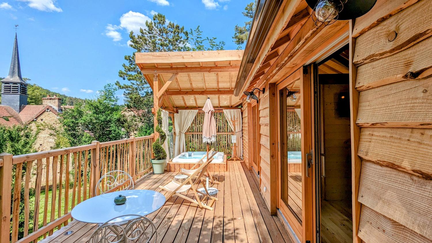 Domaine des Ecus d'Or : Love room avec spa Cote d'Or, Location insolite, Cabane, Week-end romantique, Bourgogne-Franche-Comte