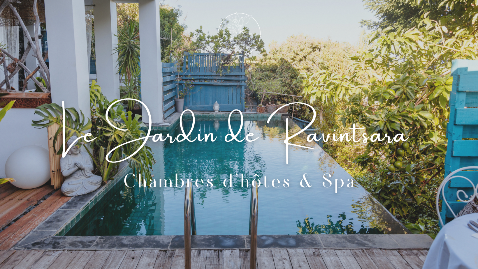 CHAMBRES D'HOTES & SPA LE JARDIN DE RAVINTSARA