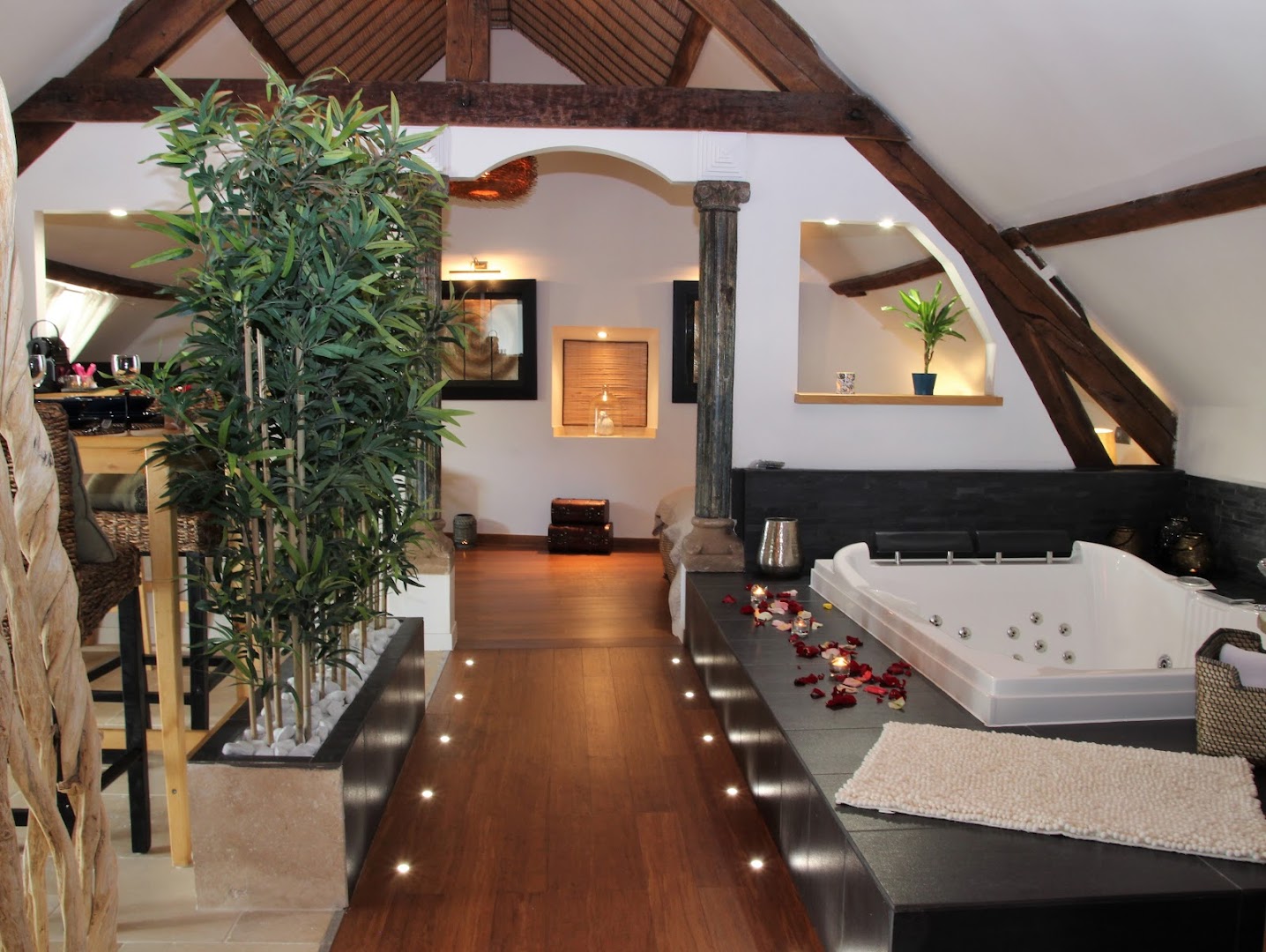 Duo Detente Suite jacuzzi et sauna Privatifs