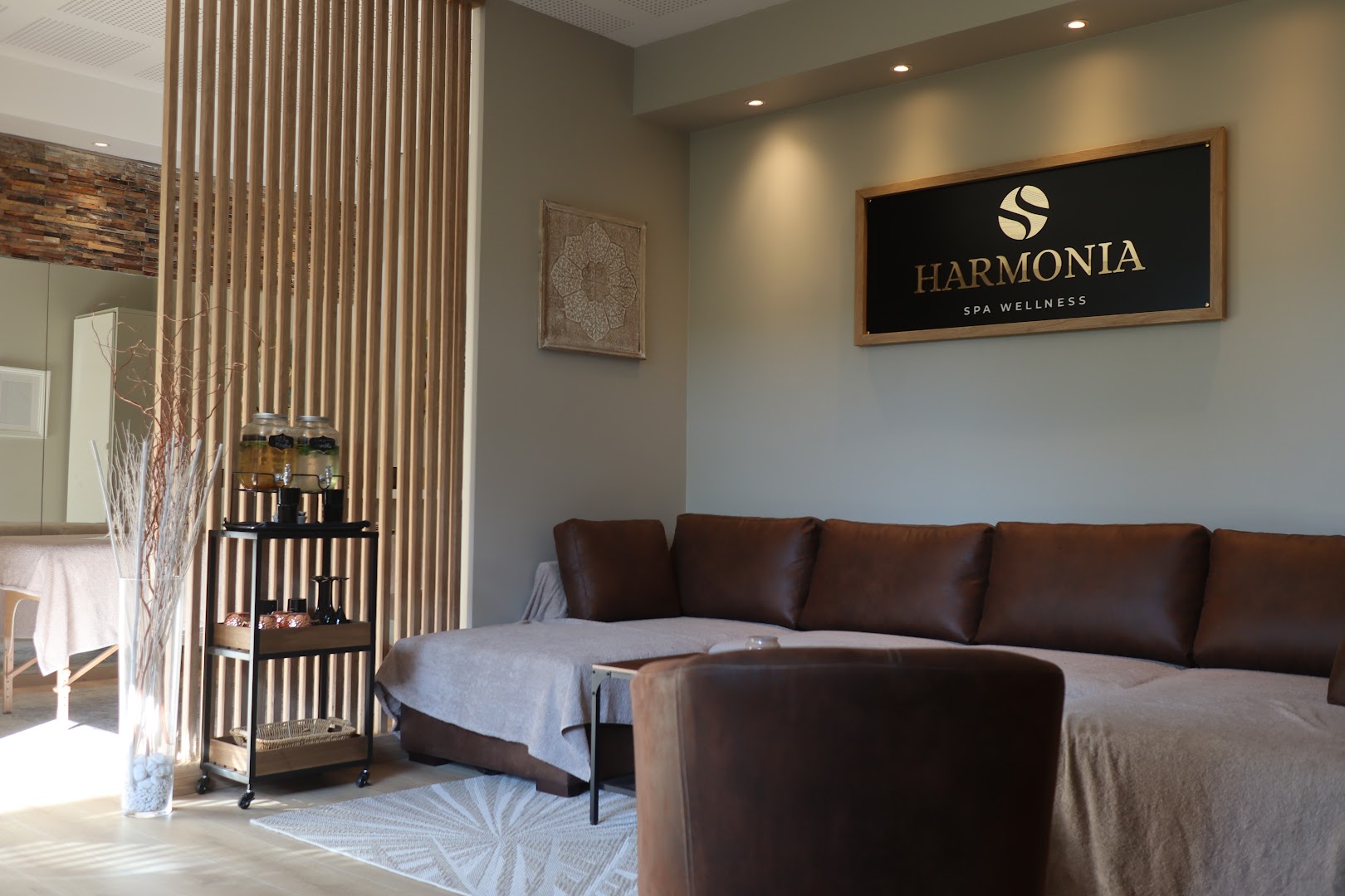 HARMONIA
