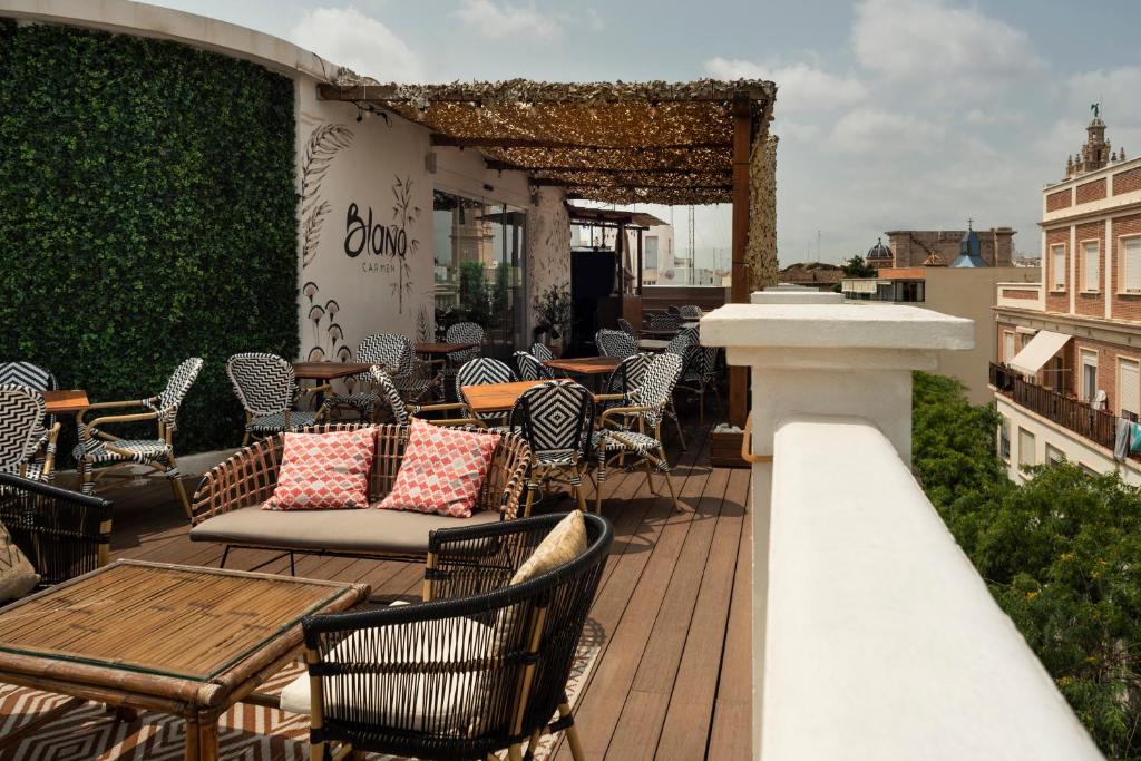 Blanq Carmen Hotel
