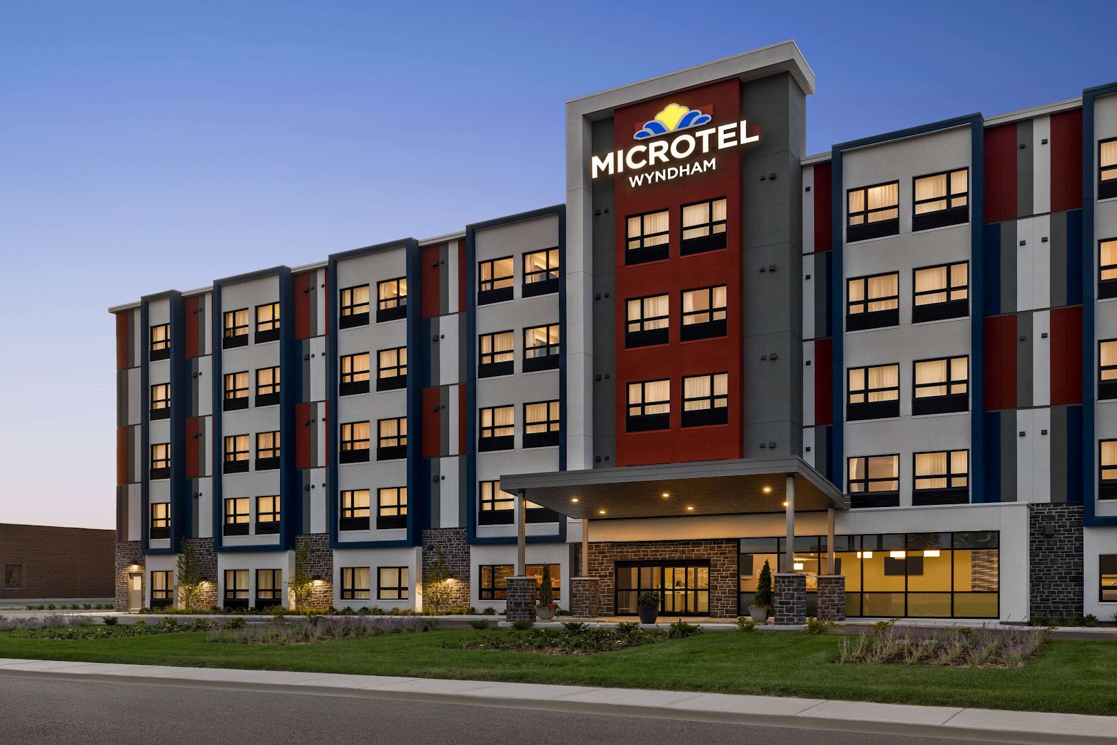 Microtel Inn & Suites by Wyndham Dorval
