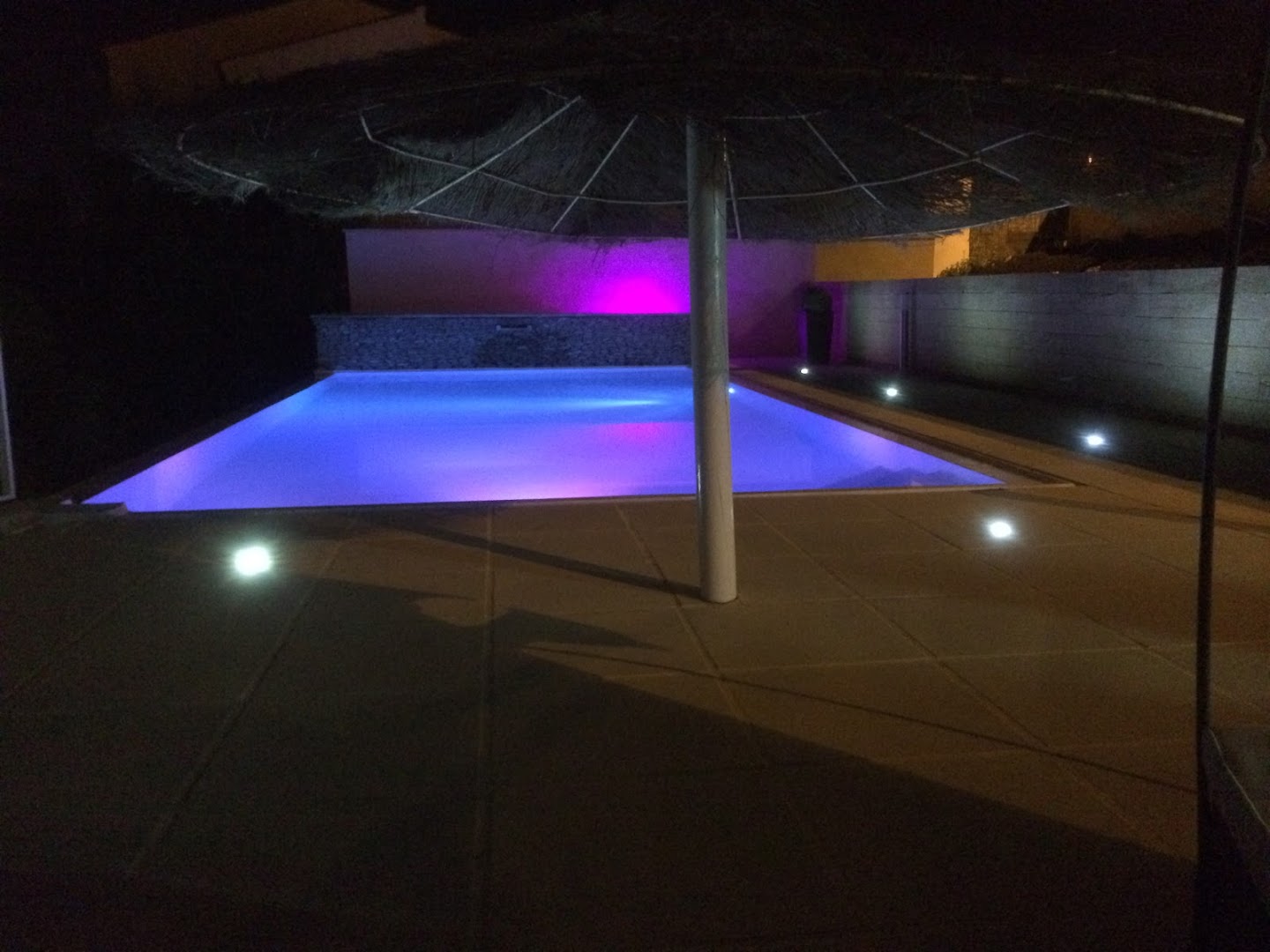 La Paillote Exotique suites spa piscine sauna privatif