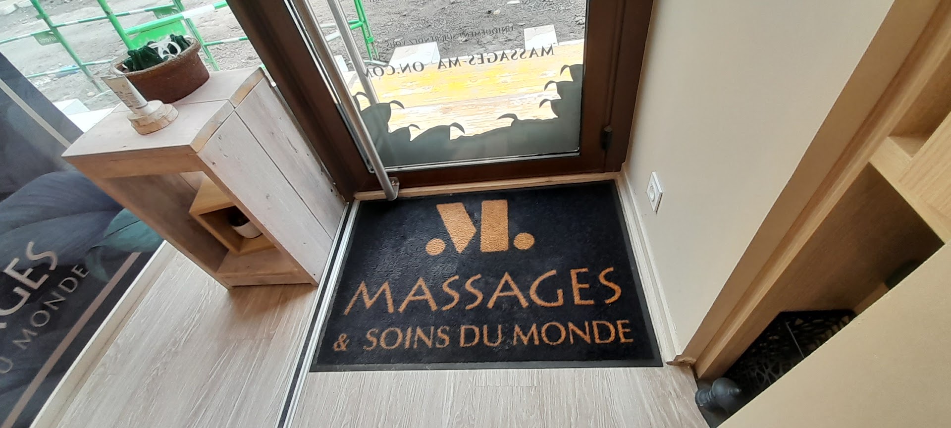 Massages et Soins du Monde