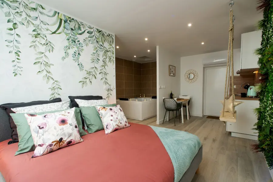 Love Room & Spa