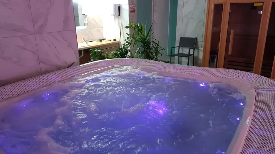 SEDAN SPA