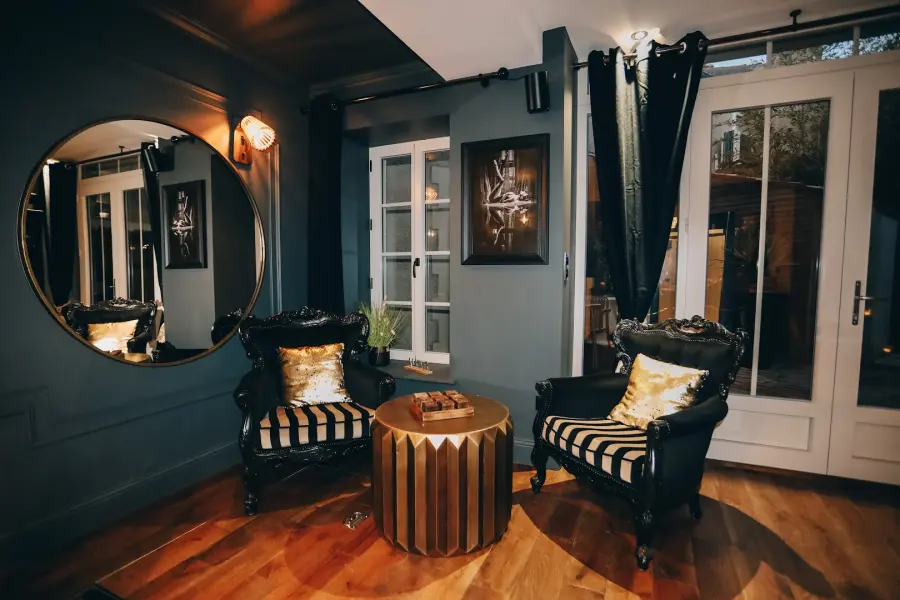 L'Entre-Nous Love Room