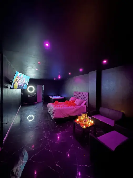 Love Room / Suite Romantique Avec Jacuzzi