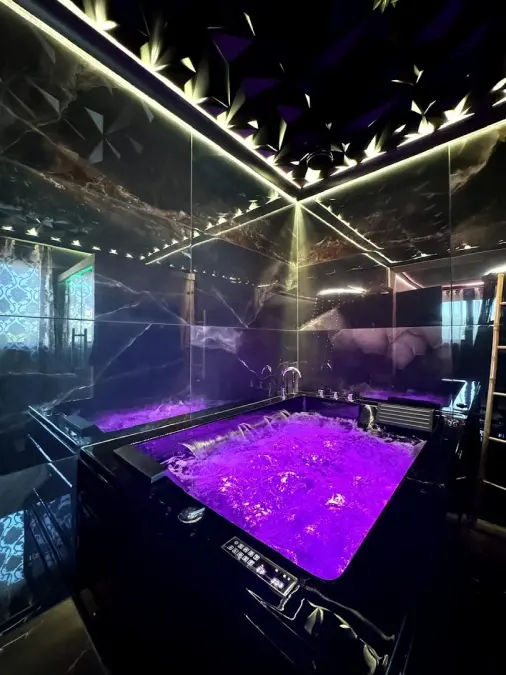 Entre Nous - Love Room & Spa Privatif a Nancy